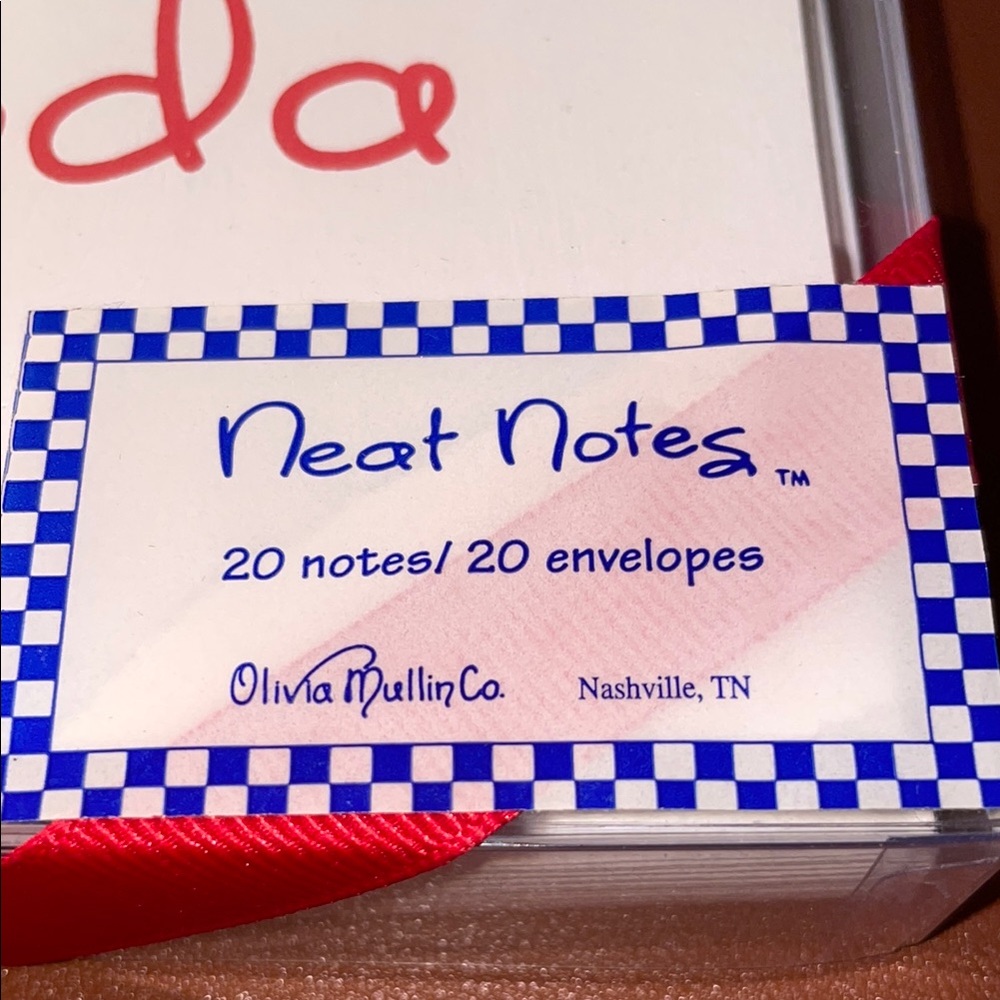 Personalized Linda Notecards - Picture 3 of 4